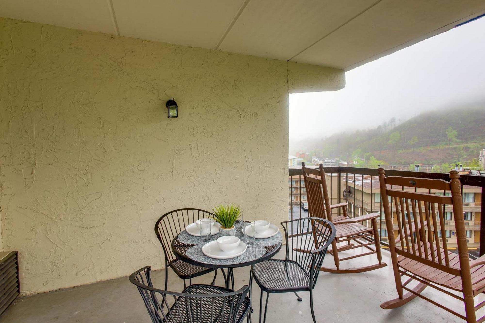 Gatlinburg Condo With Smoky Views Walk To Town! Εξωτερικό φωτογραφία